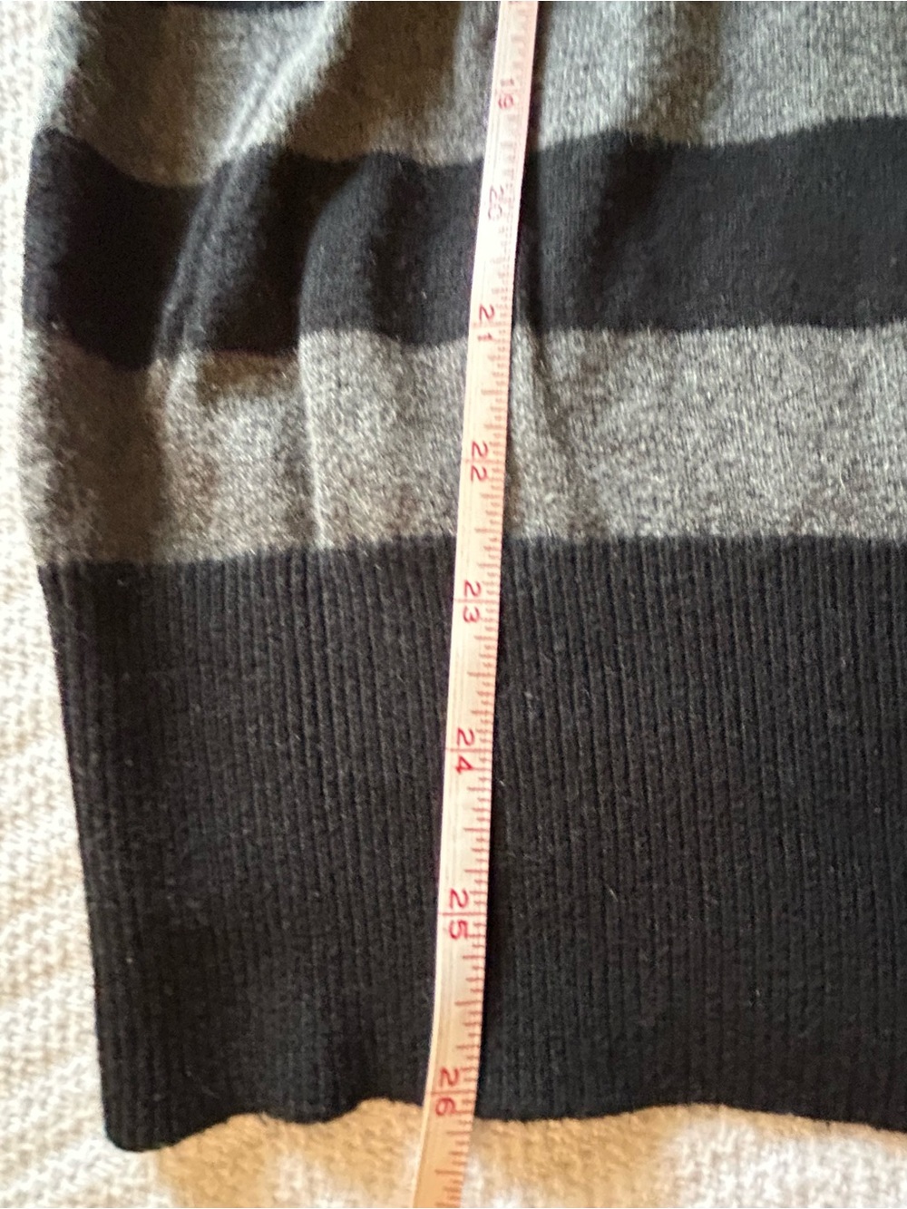 GAP cotton/cashmere blend Black and Gray Striped Turtleneck Sweater - size med - Picture 8 of 12